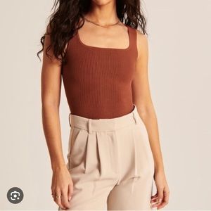 Abercrombie & Fitch Ottoman Boy Tank - Copper Size Large